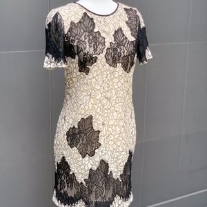 Karen Millen - Lace Dress